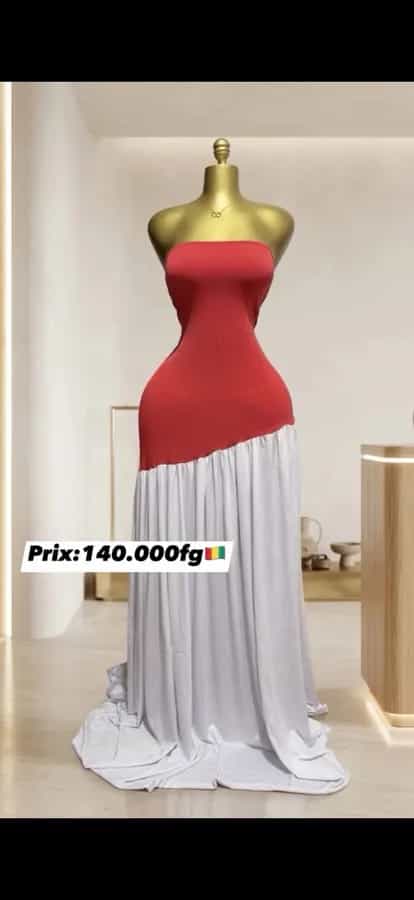 Robe moulante et combinaison 