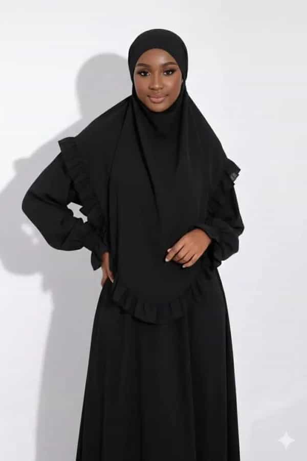Habaya islamique élégante pour femme avec voile assorti