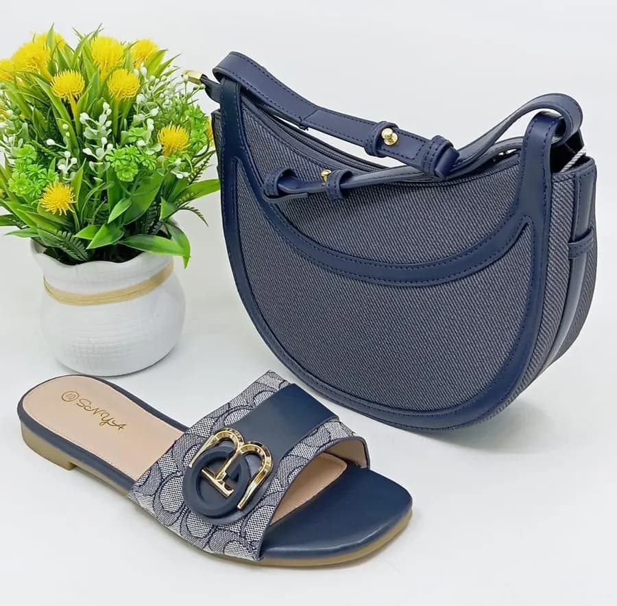 Ensemble sac et chaussures doré élégant
