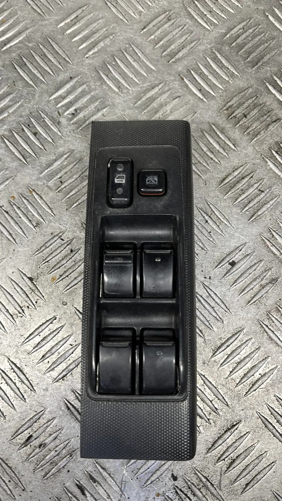 Bouton de vitre portail Toyota Verso