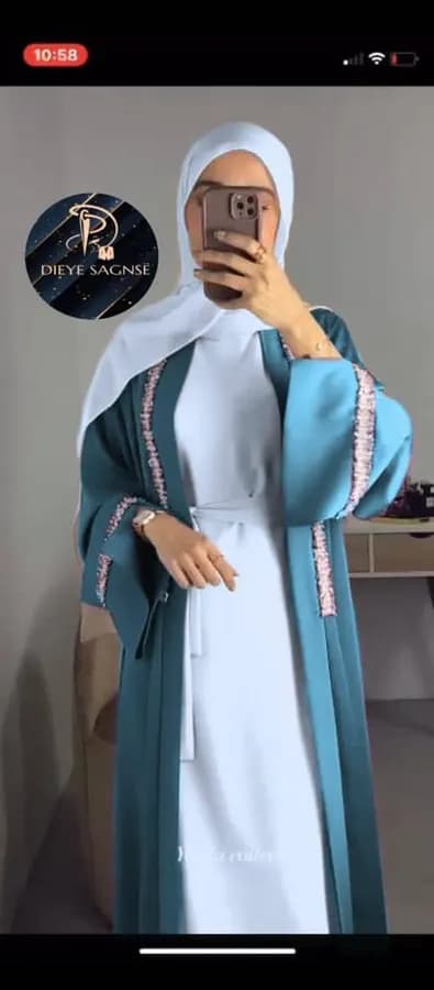 Abaya élégante avec hijab