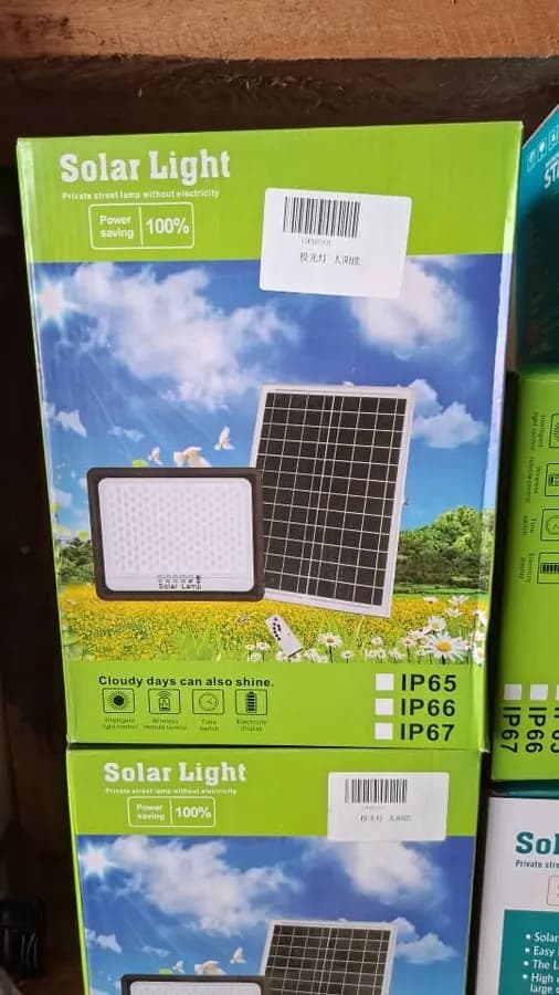 Projecteur solaire 300W 