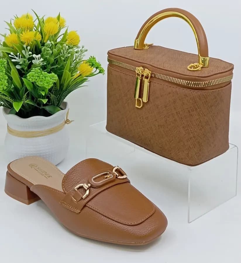 Ensemble sac à main et chaussures 