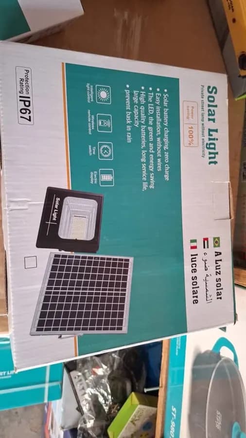 Projecteur solaire 200W 
