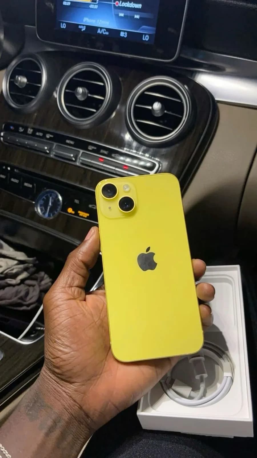 iPhone 14simple 256go