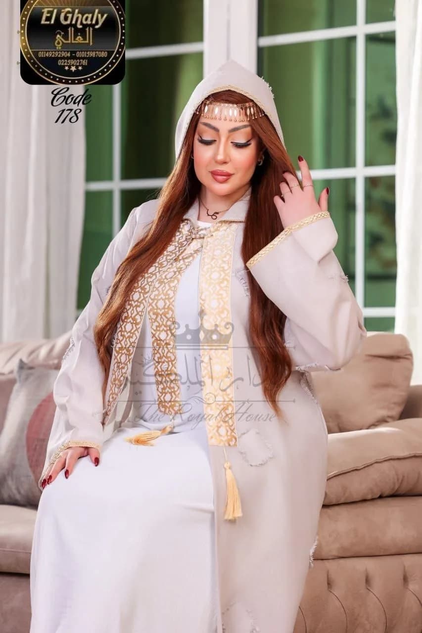 Robe capuche 