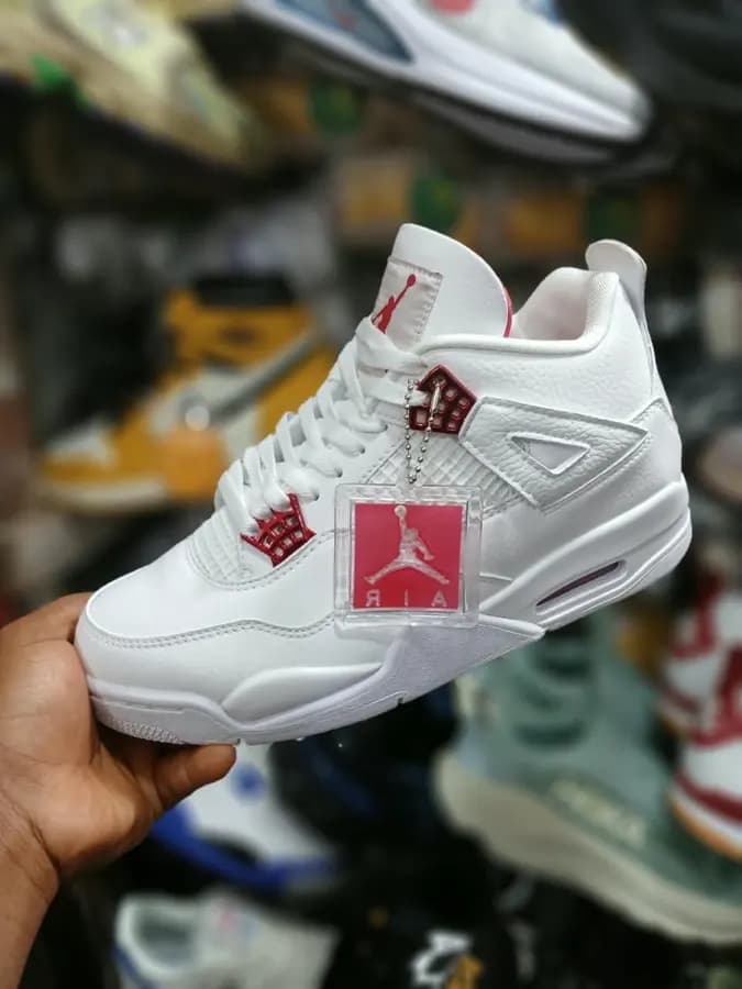 Air Jordan 4 Retro "Metallic Red