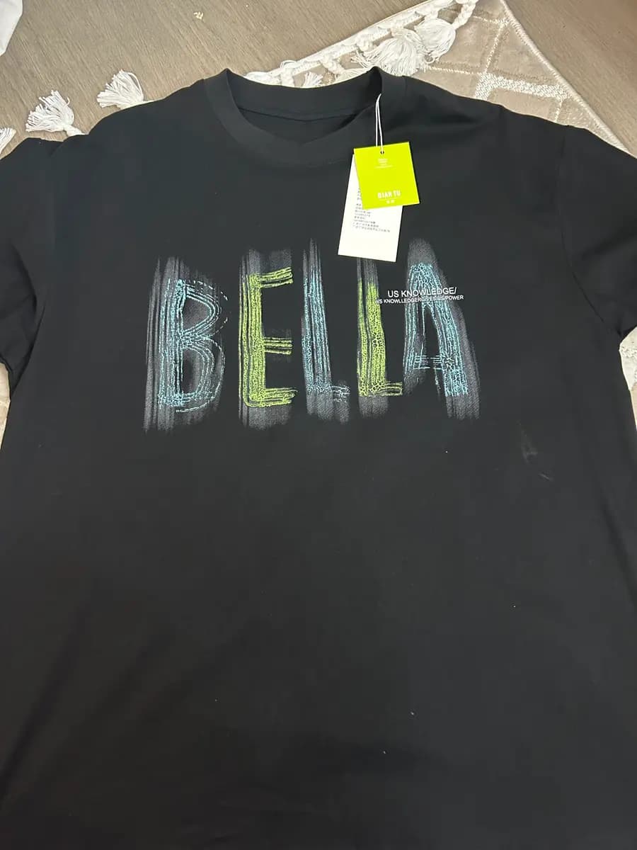 T-shirt  pour homme et femme 