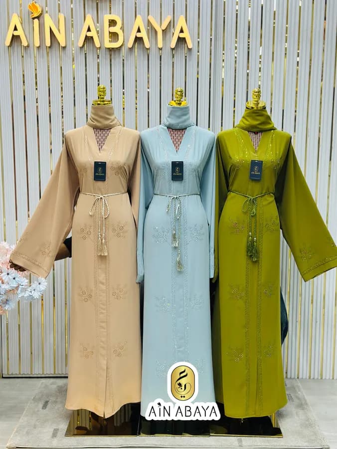 Abayas modestie et élégance