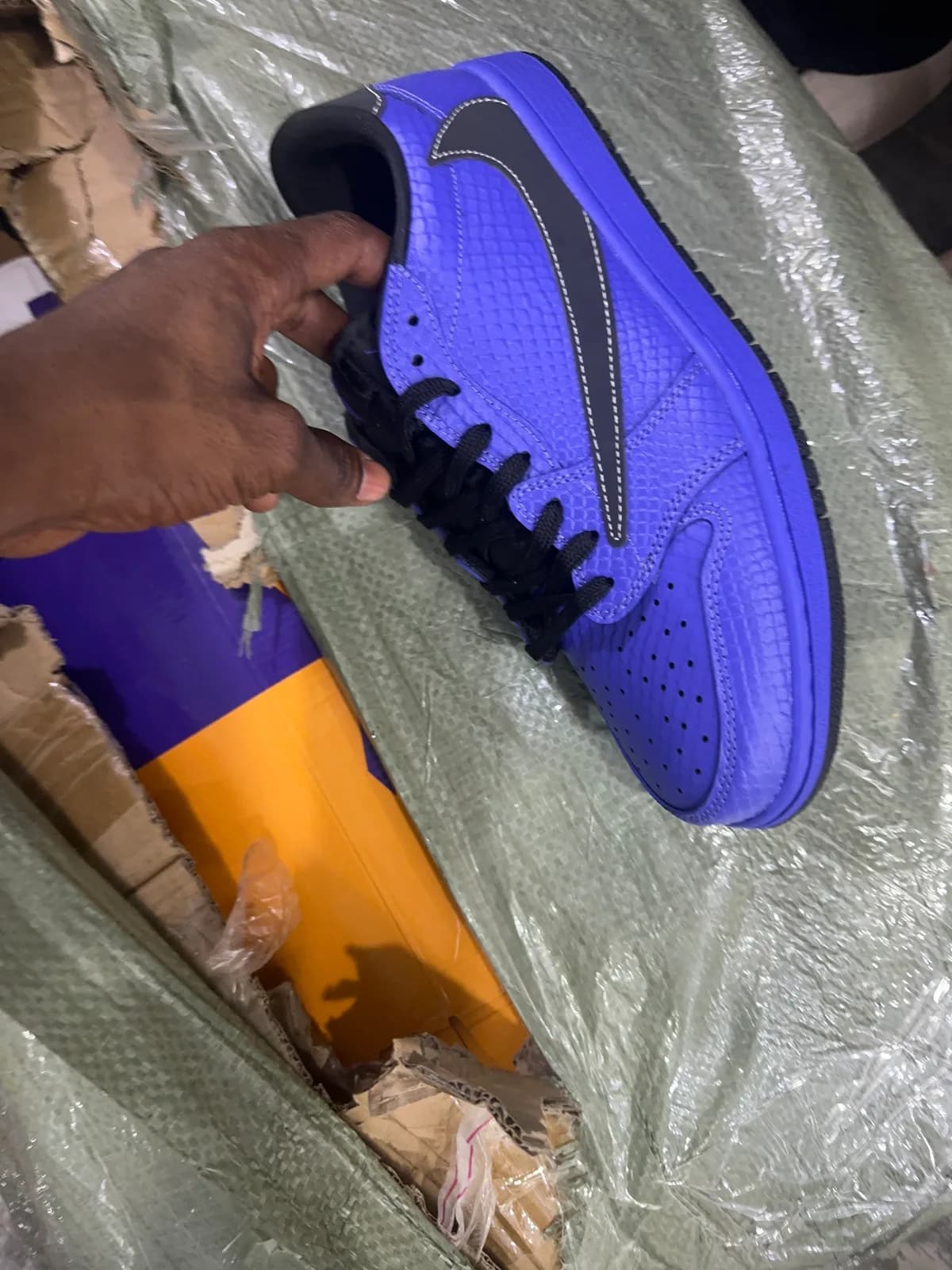 Chaussures. Pointure 40 a45